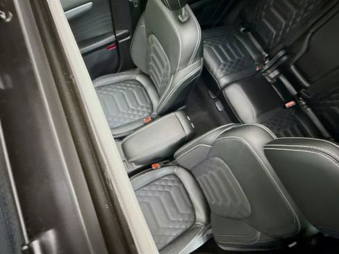 Used 2024 Ford Escape SE w/ PHEV Premium Package image 23