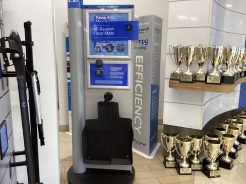 Used 2020 Toyota Avalon Limited w/ Advanced Safety Package image 14