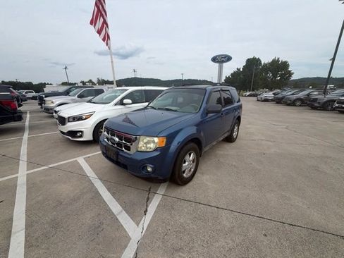 Used 2009 Ford Escape XLT FWD image 2