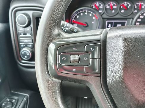 Used 2023 Chevrolet Silverado 1500 Custom AWD/4WD image 22