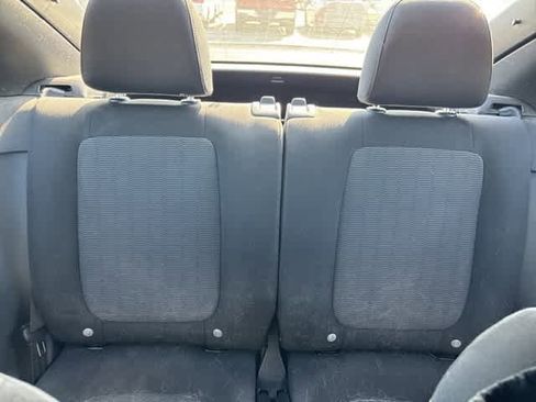 Used 2013 Volkswagen Beetle 2.5 image 18