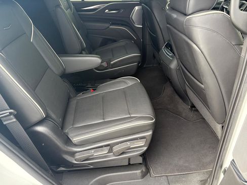 Used 2022 Cadillac Escalade Sport w/ Touring Package image 18