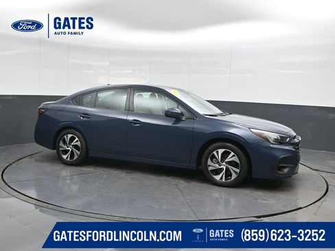 Used 2023 Subaru Legacy Premium AWD/4WD image 1
