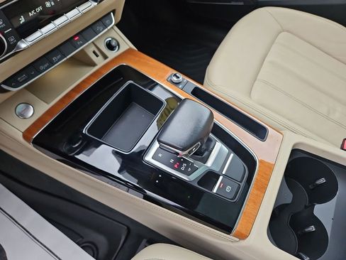 Used 2023 Audi Q5 2.0T Premium Plus image 25