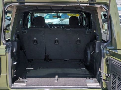 Used 2022 Jeep Wrangler Unlimited Sahara w/ Safety Group image 13