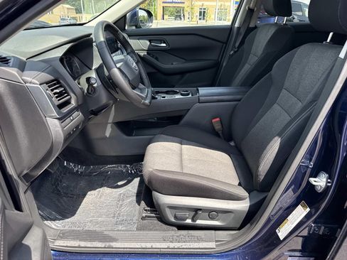 Certified 2026 Nissan Rogue SV AWD/4WD image 29