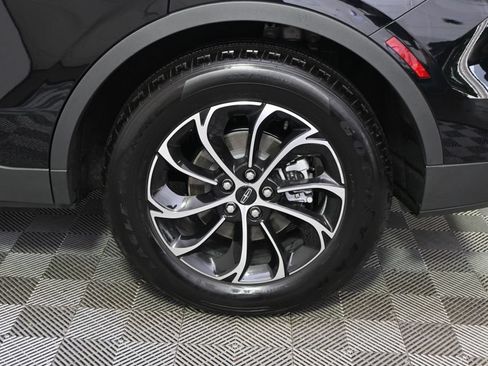 New 2026 Lincoln Nautilus Premier w/ Equipment Group 102A AWD/4WD image 20