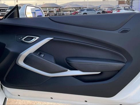 Used 2018 Chevrolet Camaro LT w/ RS Package image 21