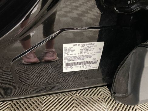 Used 2020 Ford Edge SEL w/ Cold Weather Package AWD/4WD image 32