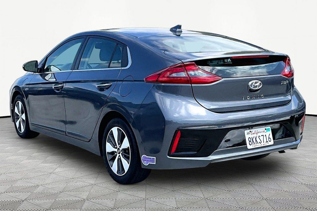 Used 2019 Hyundai Ioniq Limited FWD image 6
