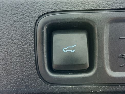 Used 2022 Ford Expedition Max Limited RWD image 33