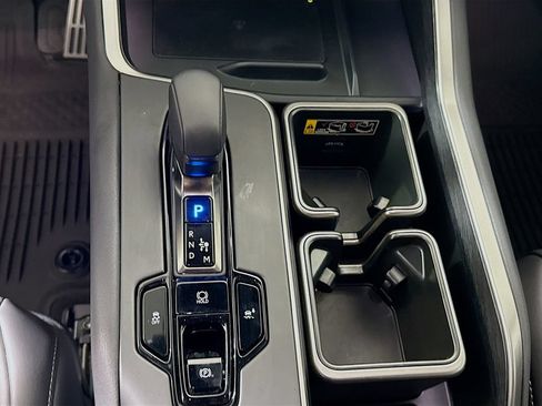 Used 2026 Lexus TX 500h AWD w/ Technology Package image 17