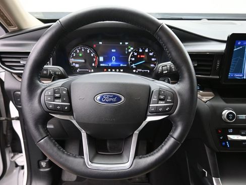 Used 2020 Ford Explorer Limited image 7