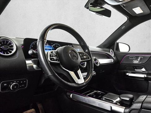 Certified 2023 Mercedes-Benz GLB 250 4MATIC image 10