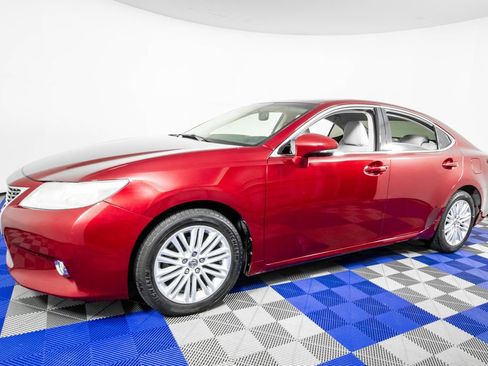 Used 2013 Lexus ES 350 350 w/ Luxury Pkg image 1