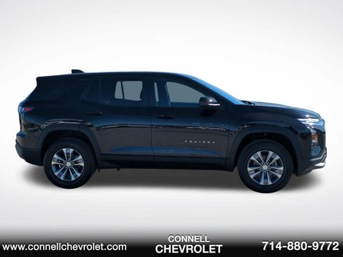 Used 2026 Chevrolet Equinox LT w/ Convenience Package II FWD image 4