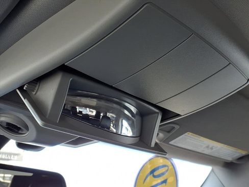 Used 2019 Dodge Journey GT image 32