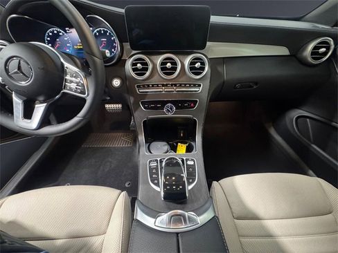 Used 2023 Mercedes-Benz C 300 Cabriolet image 10