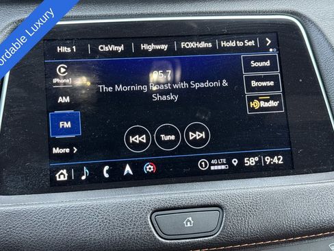 Used 2023 Cadillac XT4 Sport FWD image 18