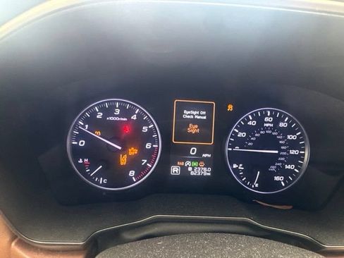 Used 2020 Subaru Outback Touring w/ Popular Package #2 AWD/4WD image 11