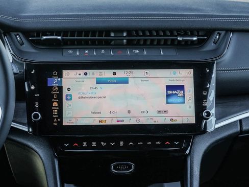 New 2026 Jeep Grand Cherokee L Limited image 15