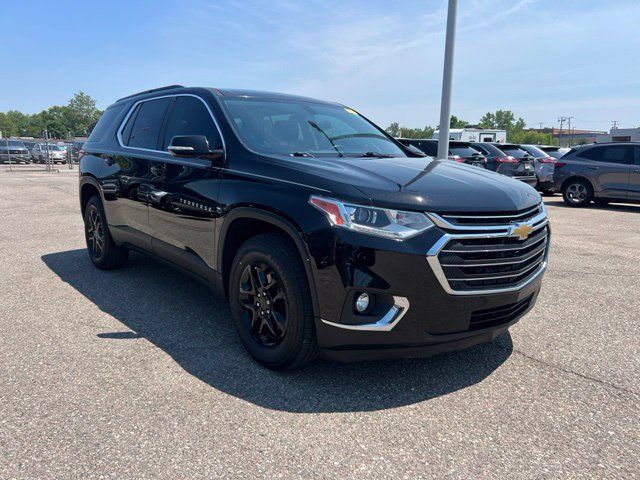Used 2019 Chevrolet Traverse LT FWD image 3