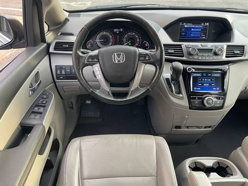Used 2016 Honda Odyssey EX-L image 2