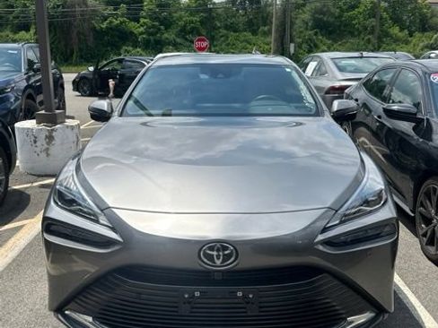 Used 2023 Toyota Mirai w/ Advanced Technology Package RWD image 1