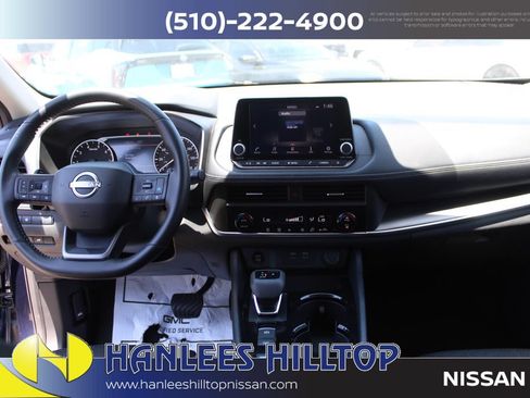 Used 2025 Nissan Rogue SV FWD image 19