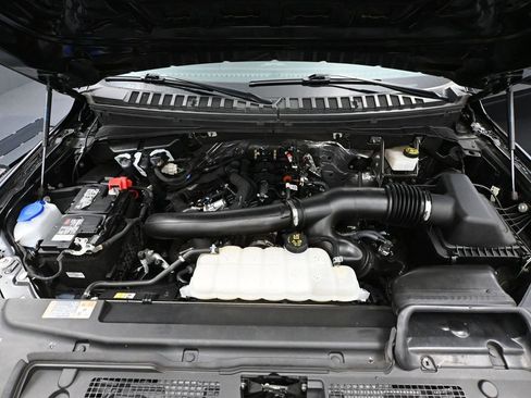 Used 2024 Ford Expedition Max XLT AWD/4WD image 55