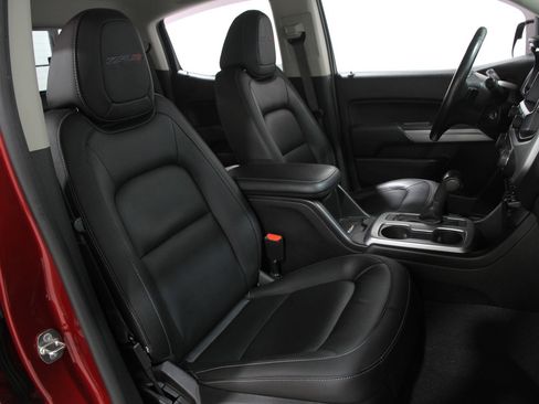 Used 2019 Chevrolet Colorado ZR2 image 18