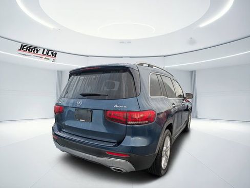 Used 2020 Mercedes-Benz GLB 250 4MATIC image 3