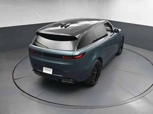 Used 2024 Land Rover Range Rover Sport Dynamic SE AWD/4WD image 35