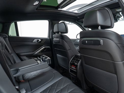 Used 2026 BMW X6 xDrive40i w/ Climate Comfort Package AWD/4WD image 23