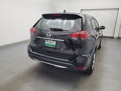Used 2018 Nissan Rogue S FWD image 7