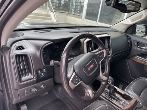 Used 2022 GMC Canyon Denali AWD/4WD image 7
