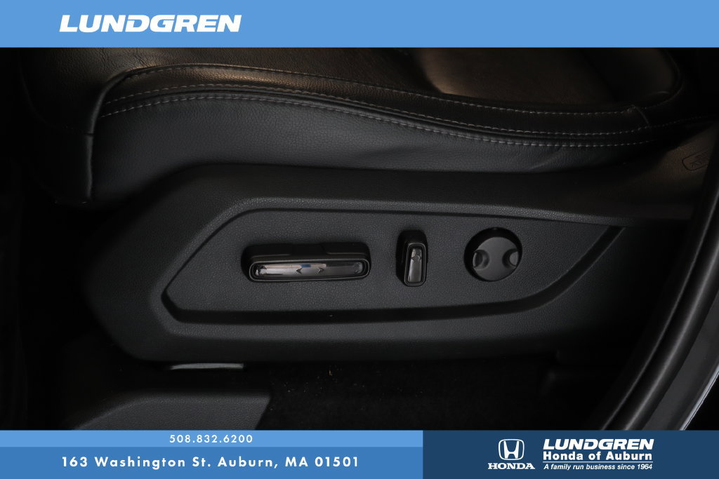 Used 2024 Honda Pilot Touring image 14