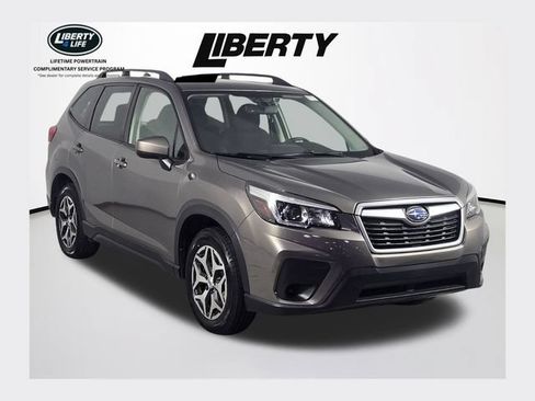 Used 2019 Subaru Forester Premium w/ All-Weather Package AWD/4WD image 1