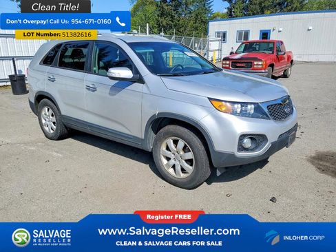 Used 2013 Kia Sorento LX w/ Convenience Pkg FWD image 5