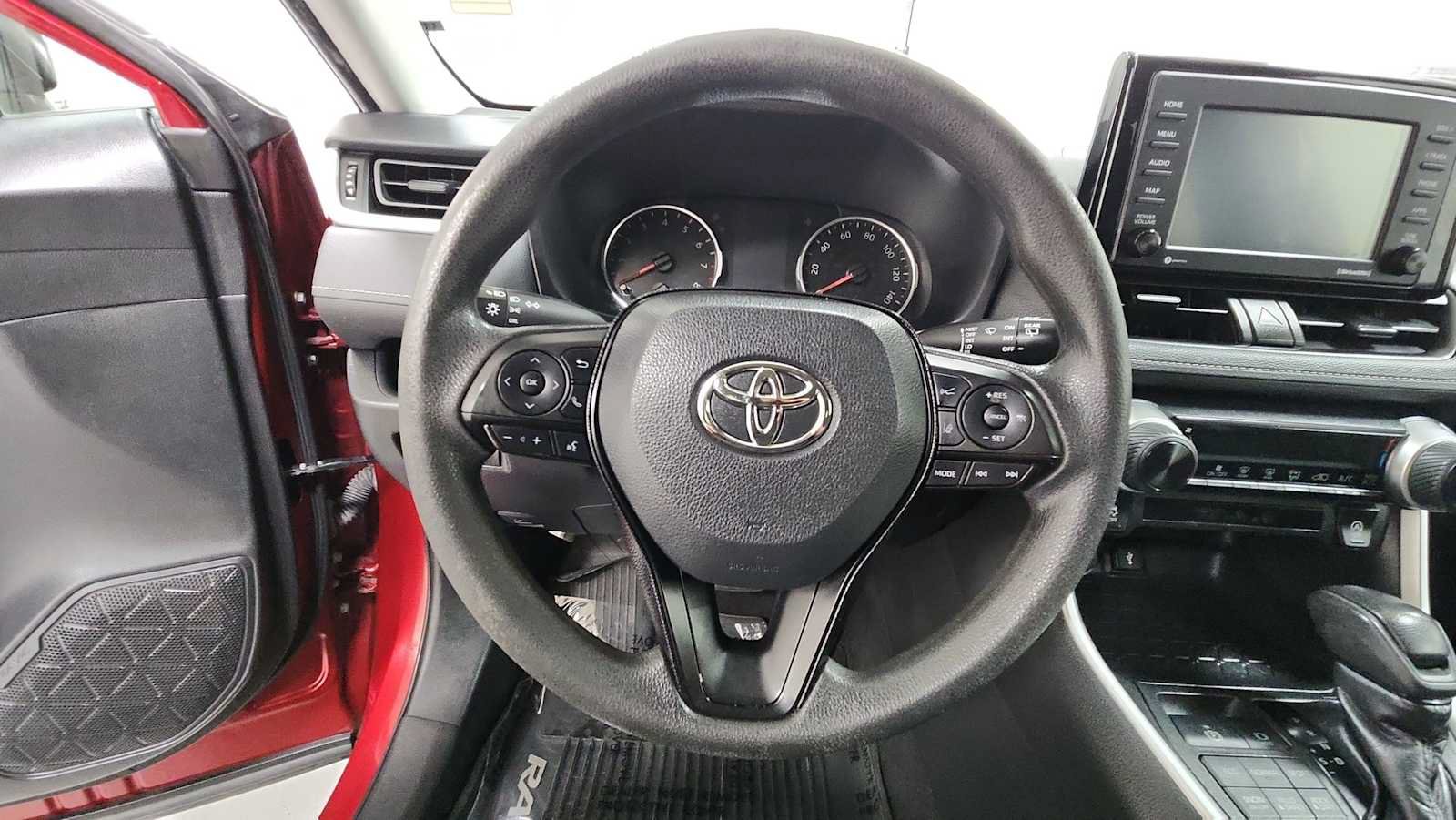 Certified 2020 Toyota RAV4 LE w/ All Weather Liner Package AWD/4WD image 16