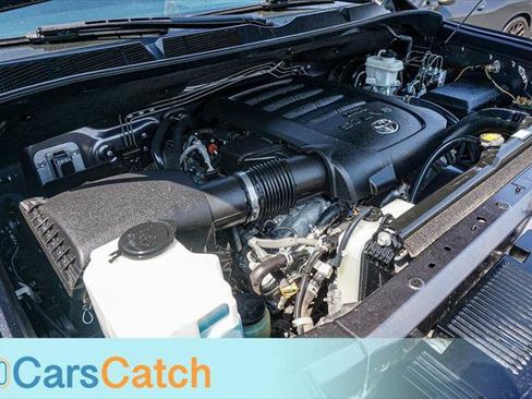 Used 2016 Toyota Tundra SR5 w/ SR5 Upgrade Package image 38