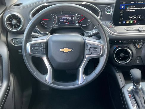 Used 2024 Chevrolet Blazer LT AWD/4WD image 19