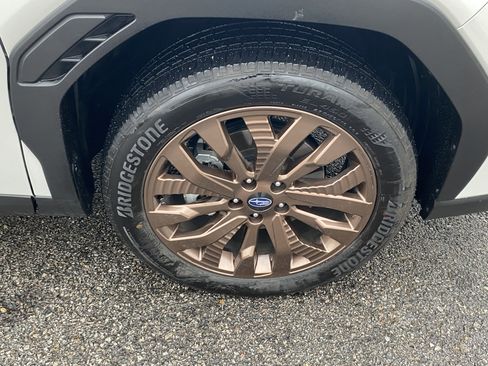 Used 2025 Subaru Forester Sport image 28