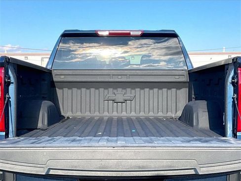 Used 2022 Chevrolet Silverado 1500 Custom image 22