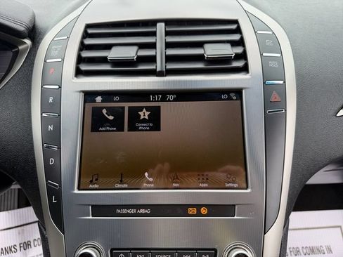 Used 2019 Lincoln MKZ Reserve FWD image 37