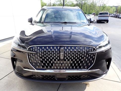 New 2025 Lincoln Aviator Reserve w/ Equipment Group 201A image 9