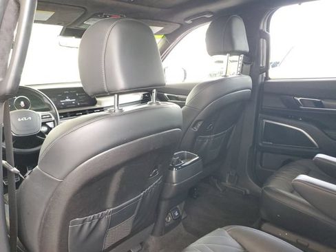 Certified 2025 Kia Telluride SX Prestige X-Line AWD/4WD image 9