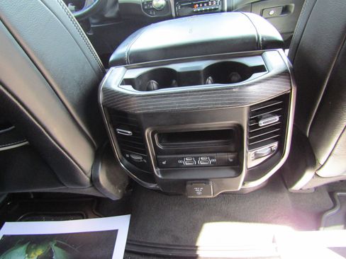 Used 2021 RAM 1500 Limited w/ Body Color Bumper Group image 23