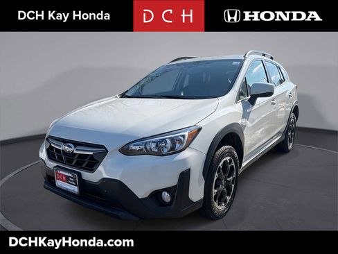 Used 2023 Subaru Crosstrek 2.0i Premium image 1