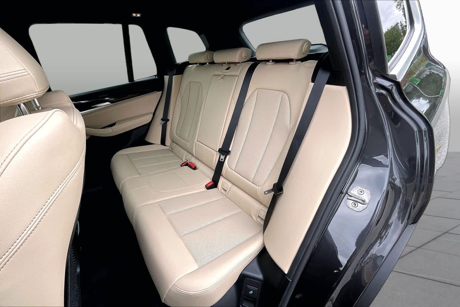 Used 2024 BMW X3 xDrive30i w/ Premium Package AWD/4WD image 21